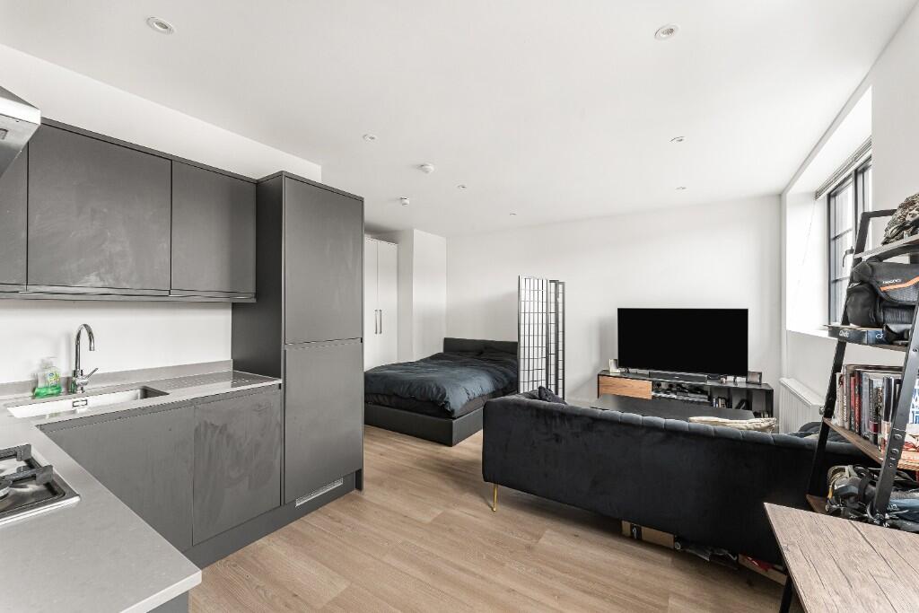 Main image of property: Maybank Road, E18