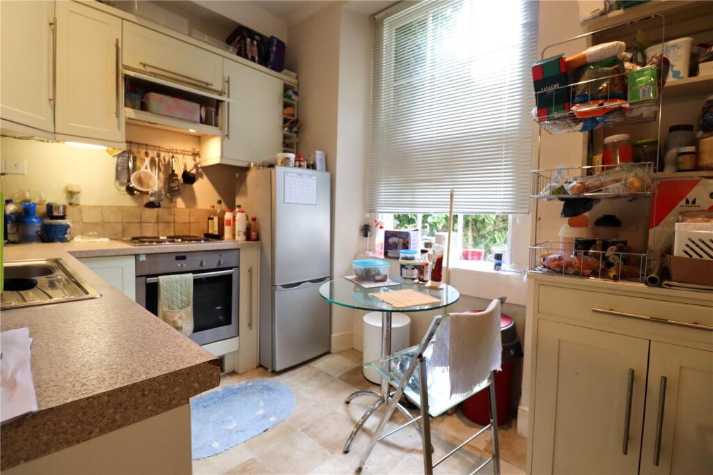 Apartment in Bath - View 3