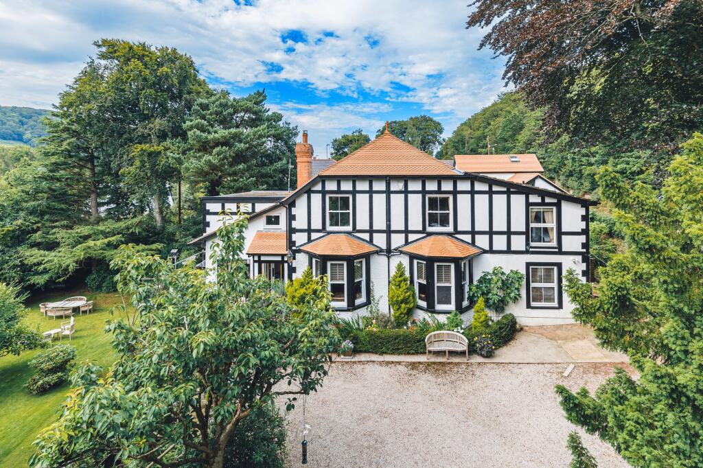 Main image of property: Rowen, Conwy, LL32