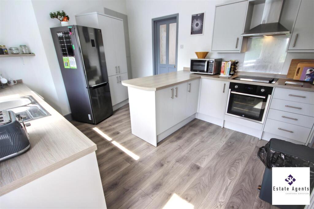 Main image of property: Hackthorn Road, Sheffield