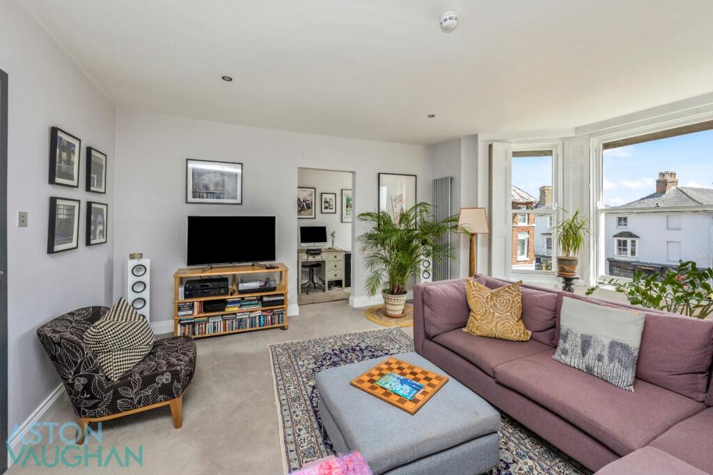 House in Tonbridge - View 5