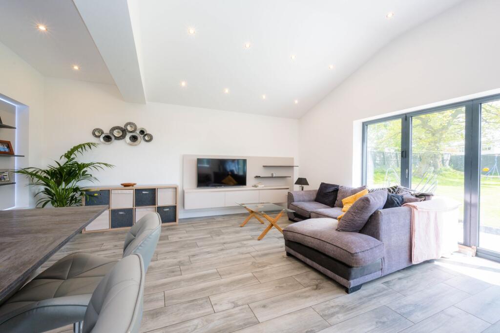 Langton Brow, Eccleston, PR7 photo 3