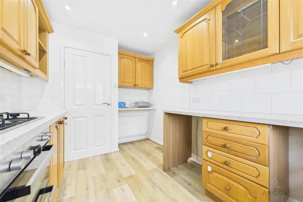 Walker Avenue, Brierley Hill photo 4