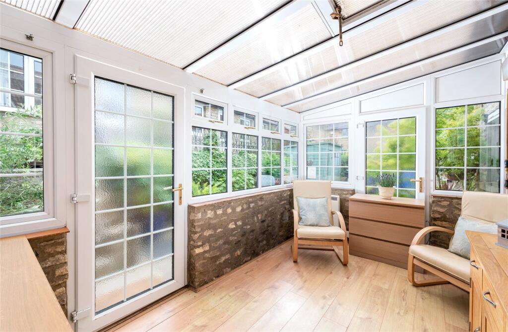 House in Northampton, Yardley Hastings - View 4