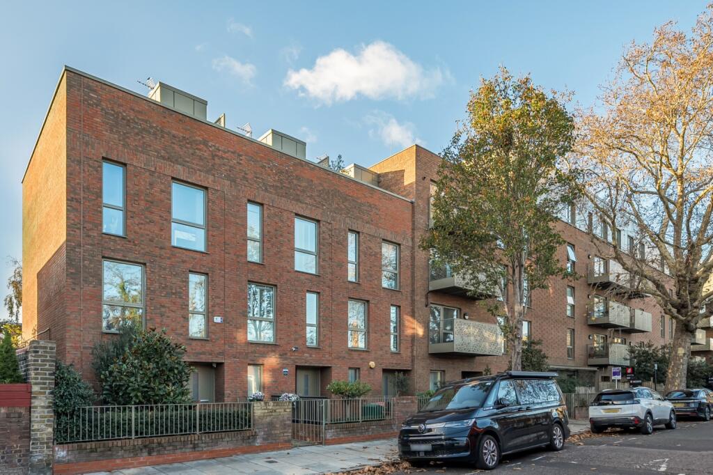Main image of property: 58 Lomond Grove London SE5