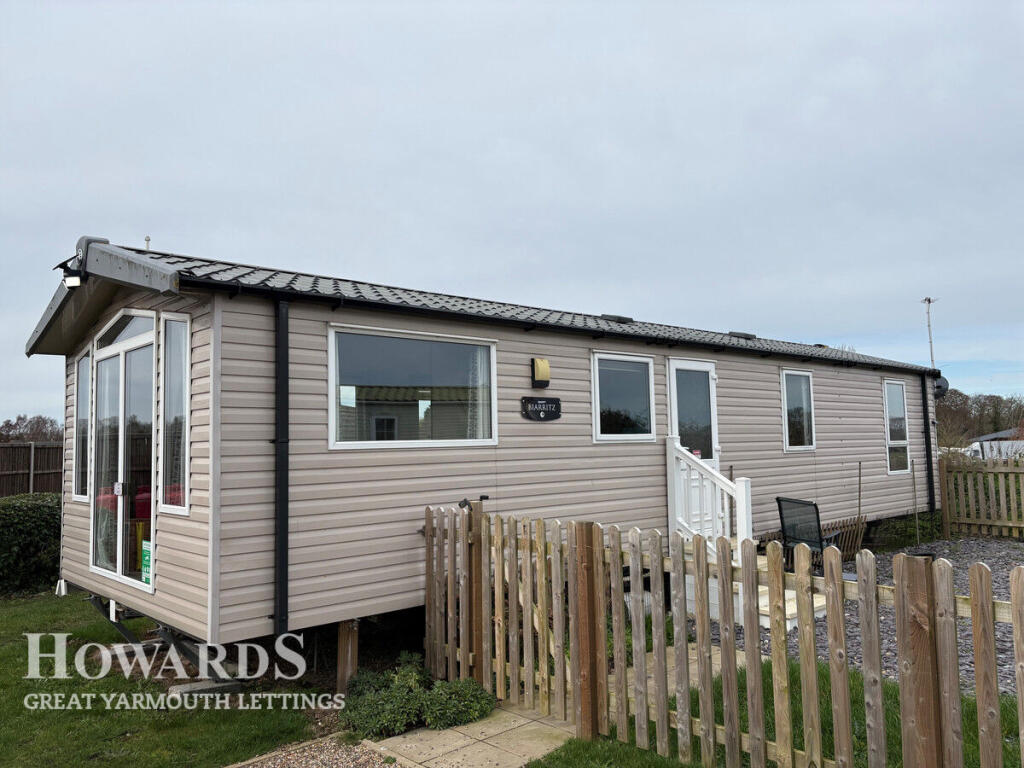 Main image of property: Rose Farm Residential Park, Great Yarmouth