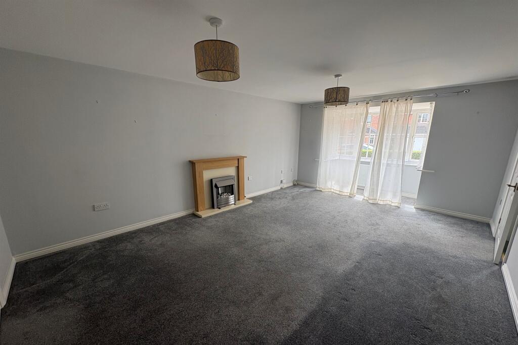 House in Verwood, Ebblake - View 3