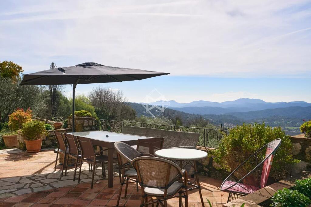 Main image of property: Provence-Alps-Cote d`Azur, Var, Montauroux