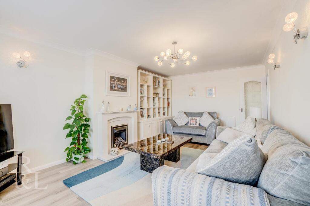 House in Nottingham - View 5