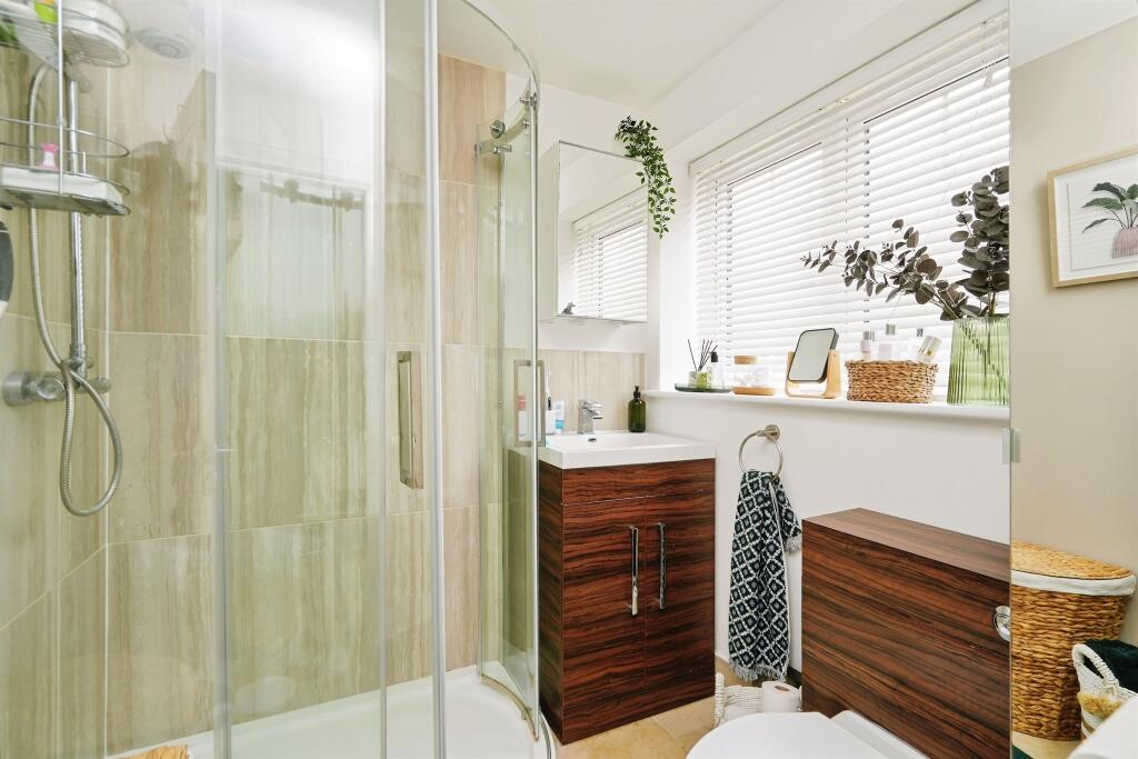 Apartment in South Oxfordshire, Didcot - More