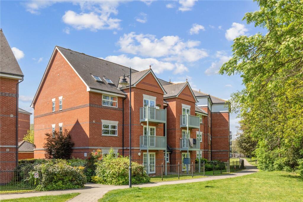 Main image of property: Macmillan Way, London, SW17