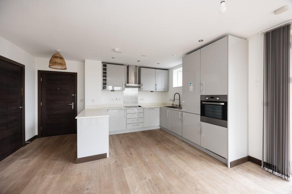 Main image of property: Riverside View, 5-9 Berkeley Avenue, Reading, RG1