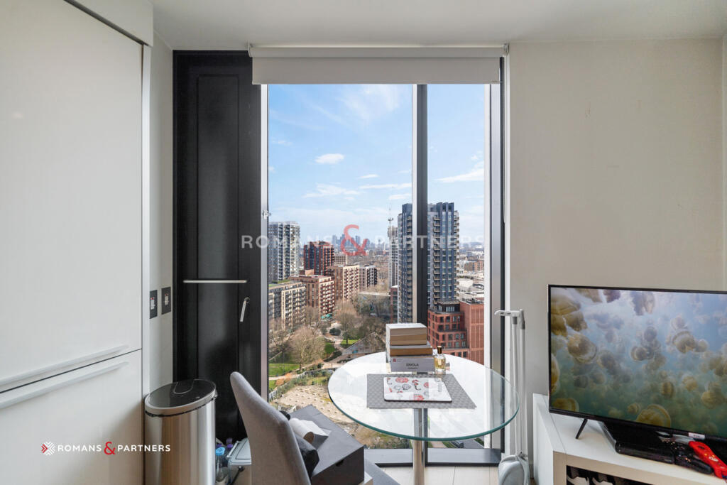 Main image of property: Strata Building, Elephant & Castle, SE1