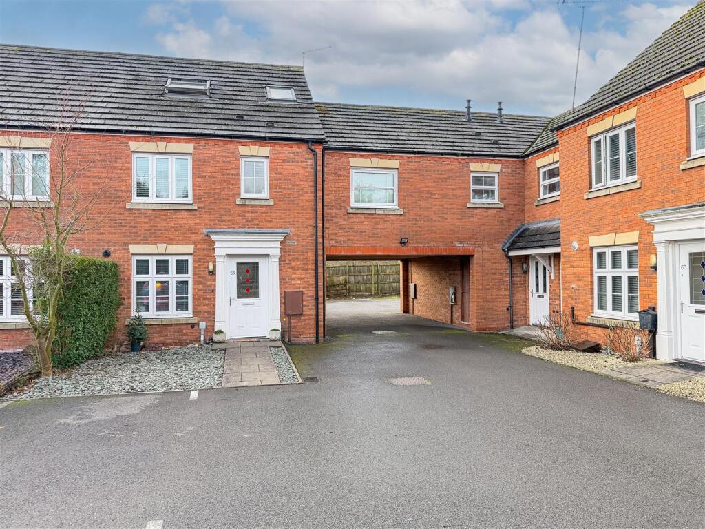 Main image of property: Bremridge Close, Barford, Warwick