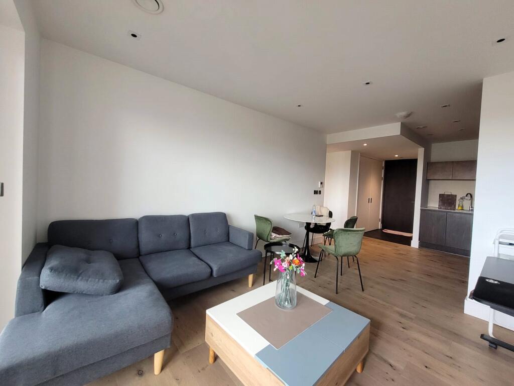 Apartment in London - View 4