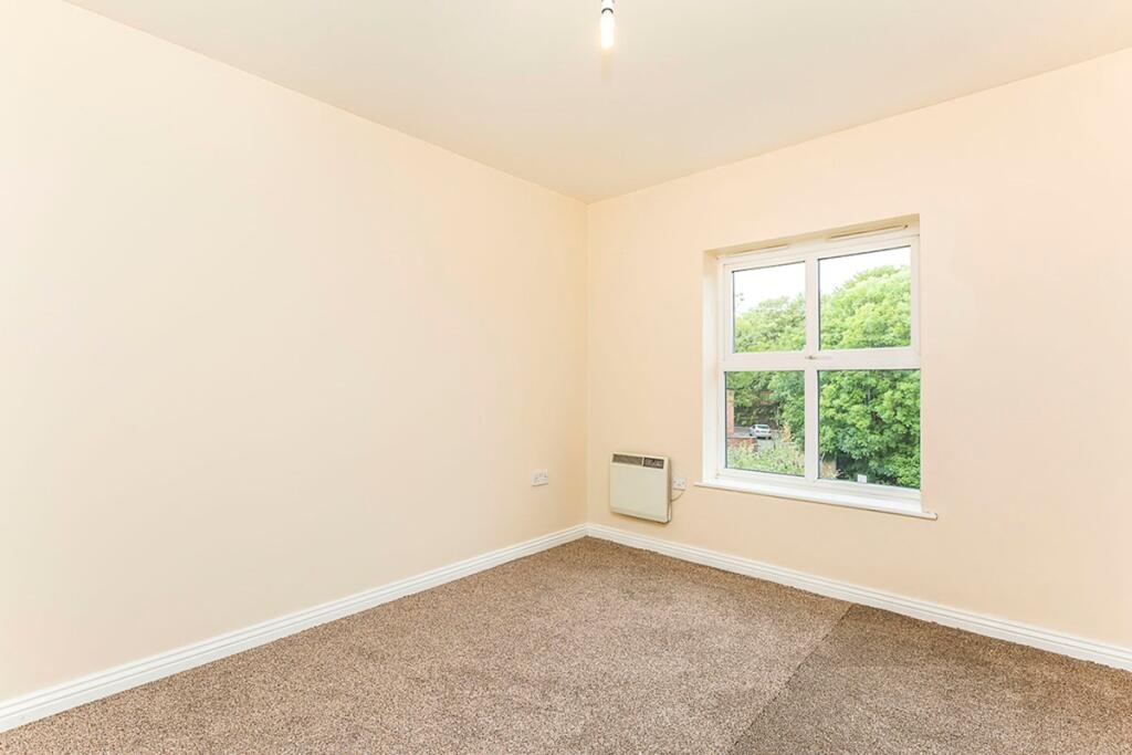 Apartment in Chorley, Pincock, Euxton - View 5