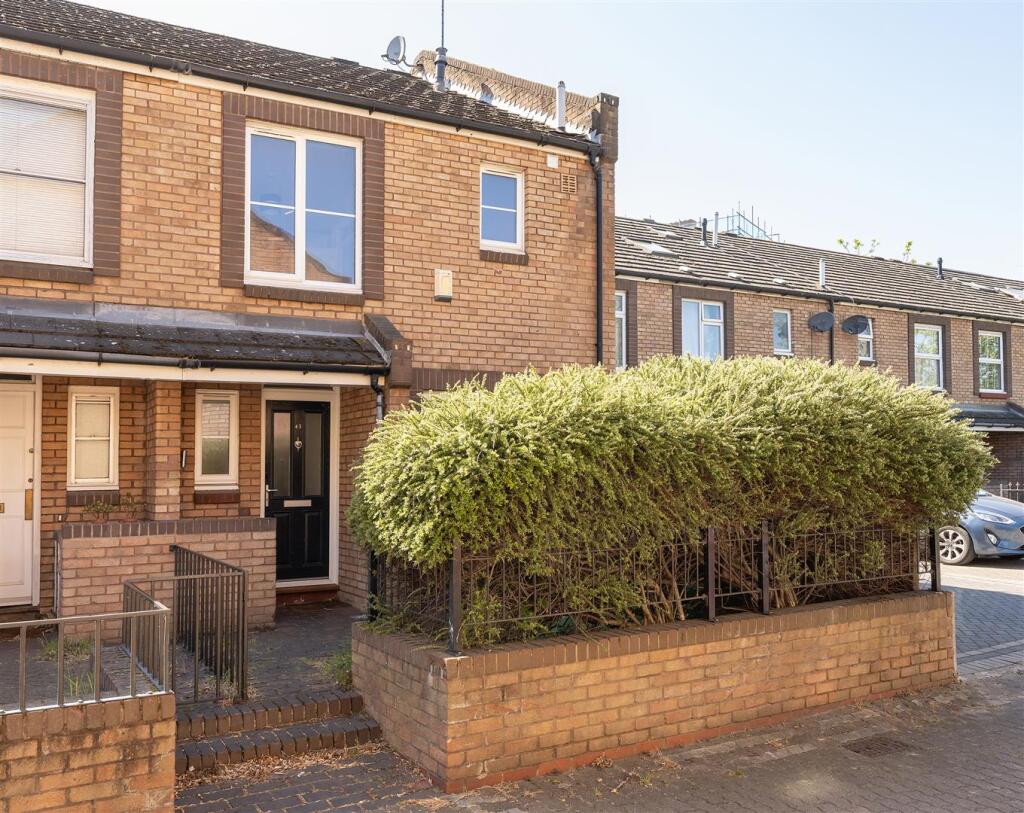 Main image of property: Rectory Square, Stepney Green