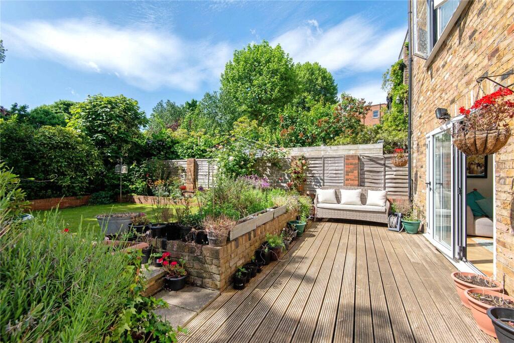 Main image of property: Broadhurst Gardens, South Hampstead, NW6