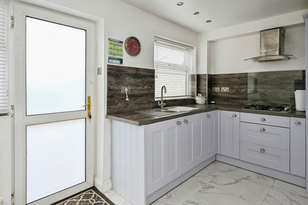 House in Mansfield, Warsop - View 5