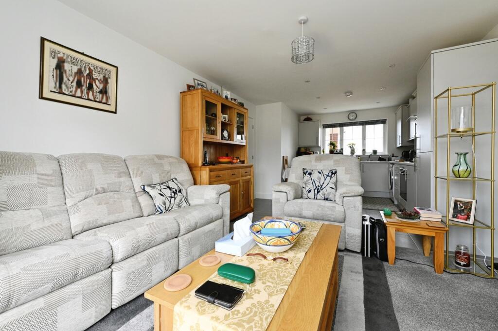 Yarrow Drive, Hunstanton, Norfolk, PE36 photo 4