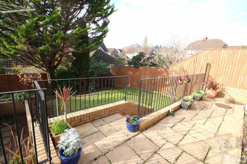 Cowslip Road, Broadstone, Dorset, BH18 photo 5