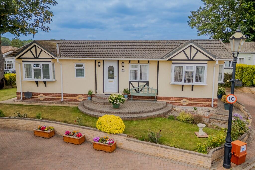 Main image of property: Beech View, Knottingley, West Yorkshire, WF11