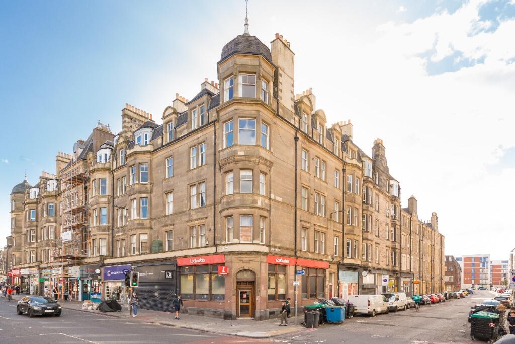 Main image of property: Lochrin Place, Tollcross, Edinburgh, EH3