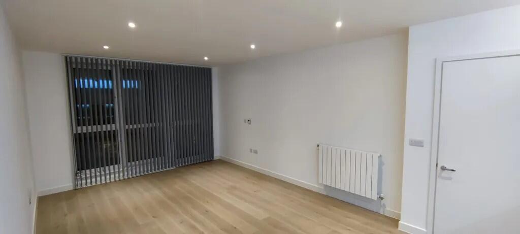 16 KIMBELL PLACE photo 3