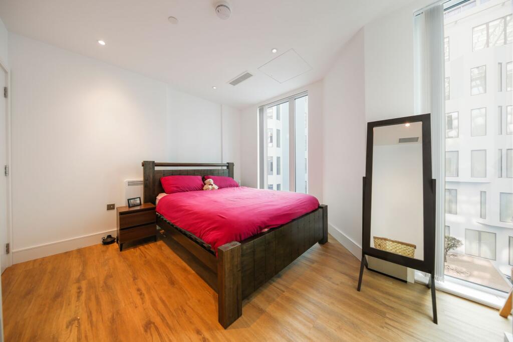 Apartment in London - View 4