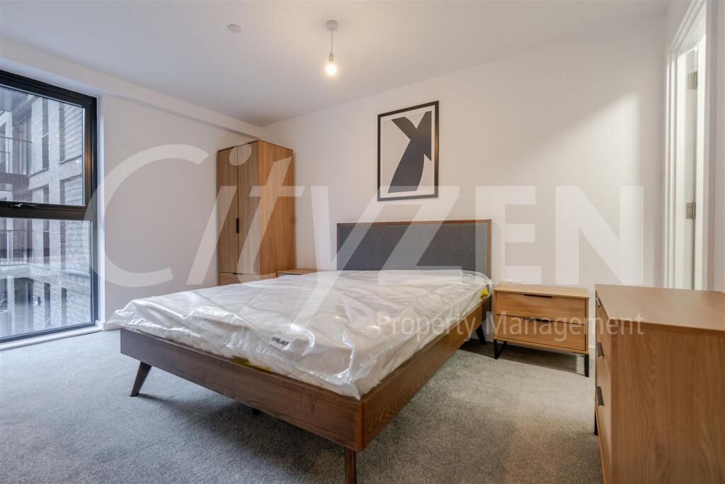 Apartment in Salford, Ordsall - View 5