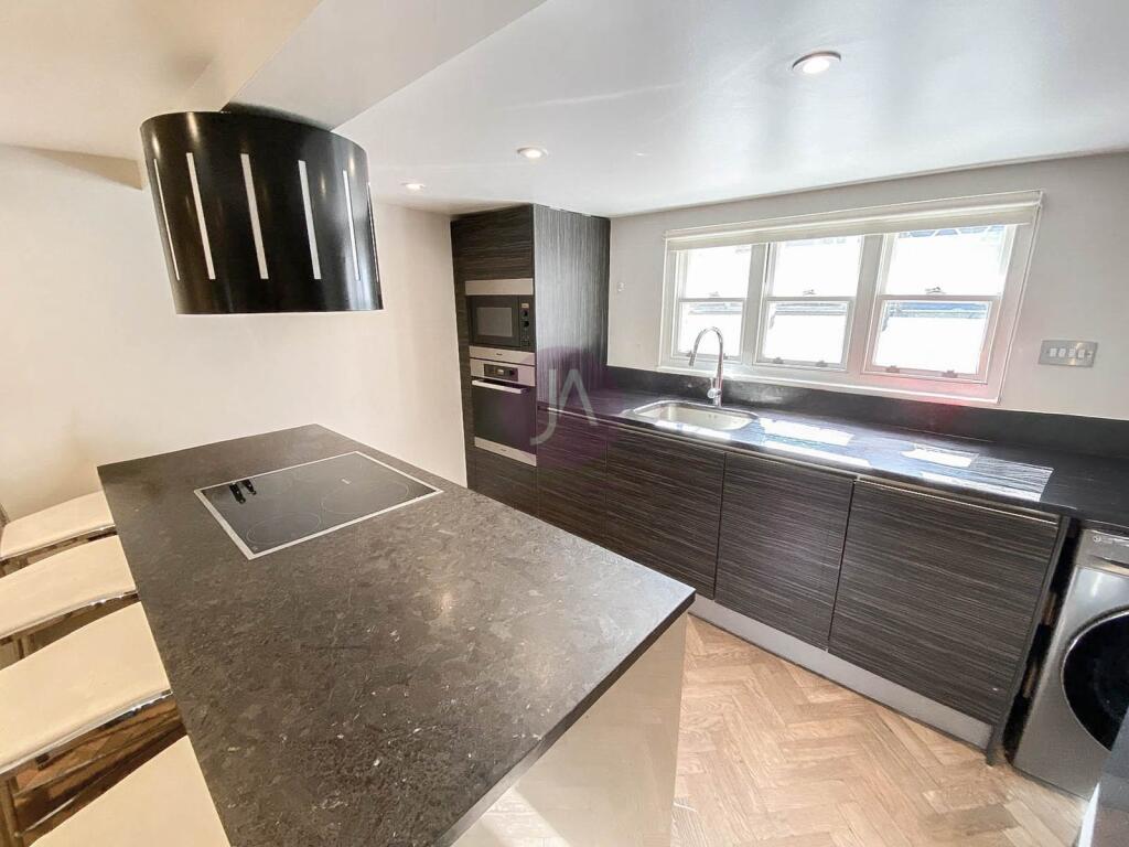3 bedroom duplex for rent