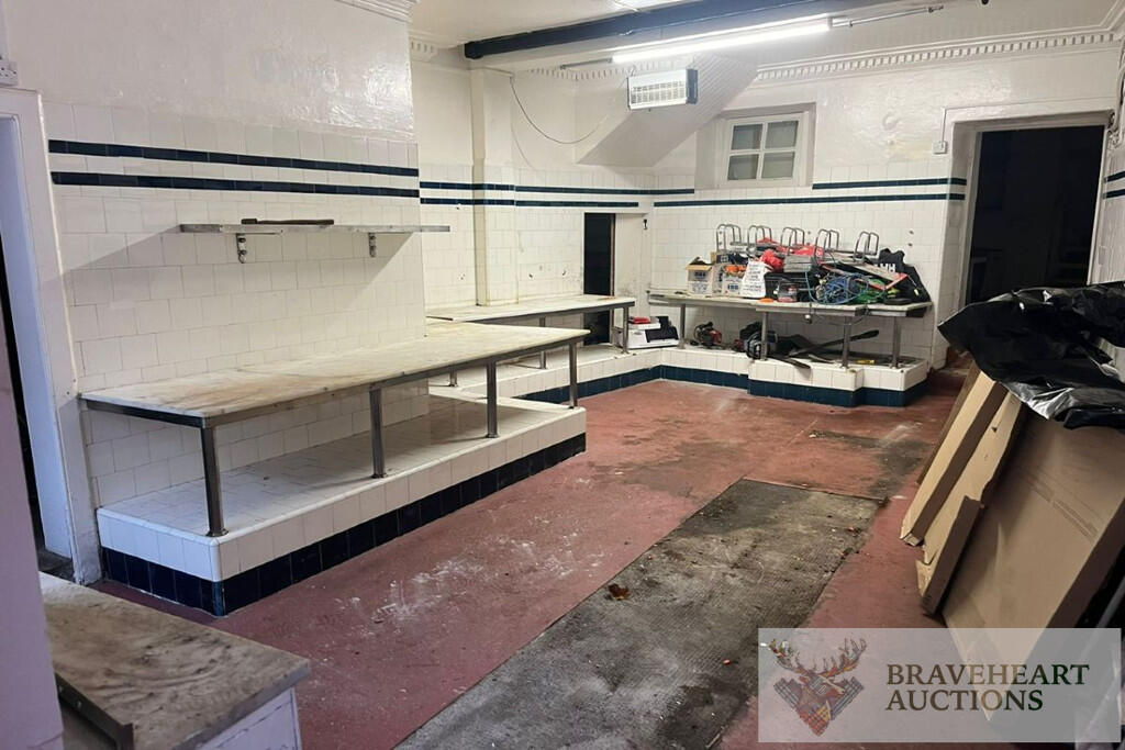 Main image of property: 32 Main Street, Beith, North Ayrshire, KA15 2AA