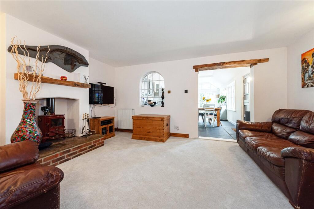 House in Guildford - View 3