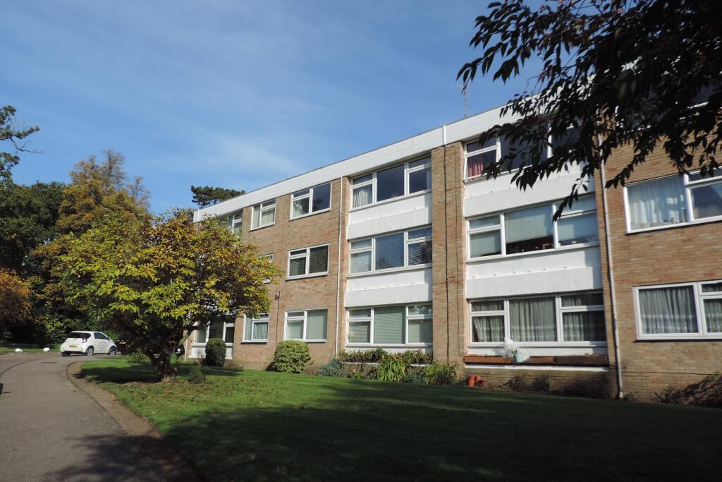 Main image of property: Heathfield Close, Potters Bar