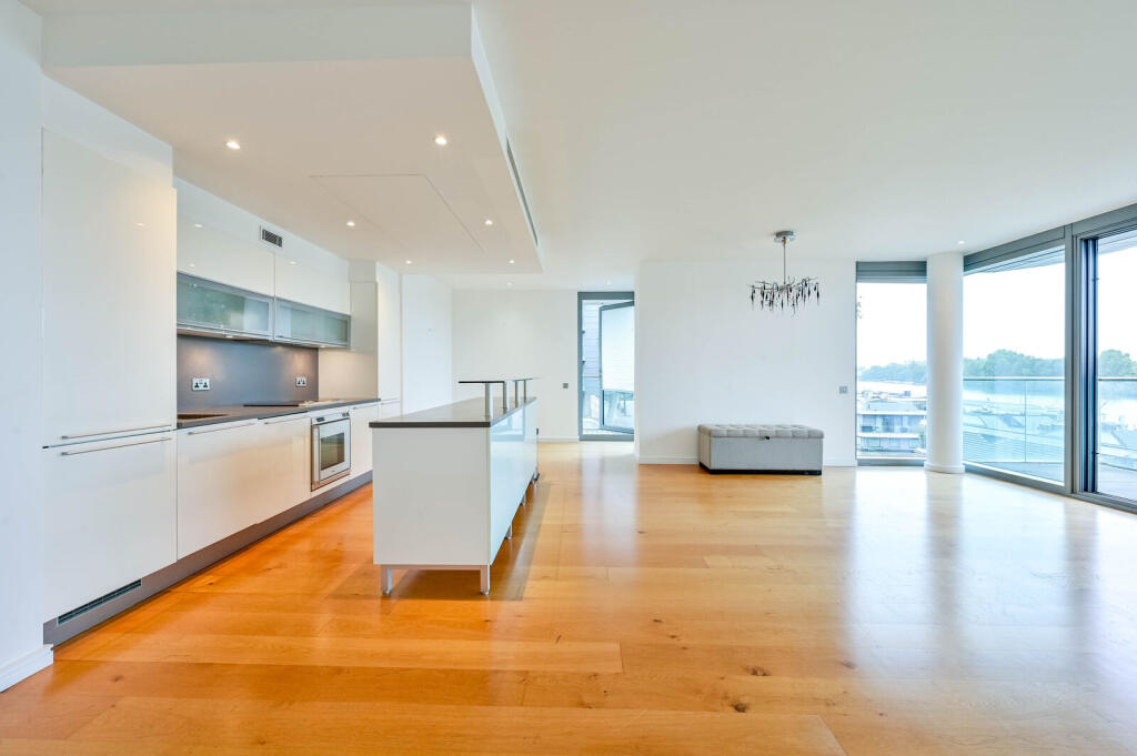 Apartment in London - View 3