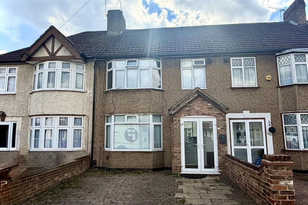 Main image of property: Grosvenor Crescent, Uxbridge