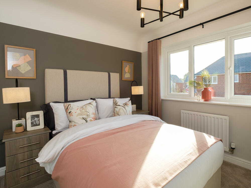 House in Woburn Sands, Tavistock Place, City of Milton Keynes - More