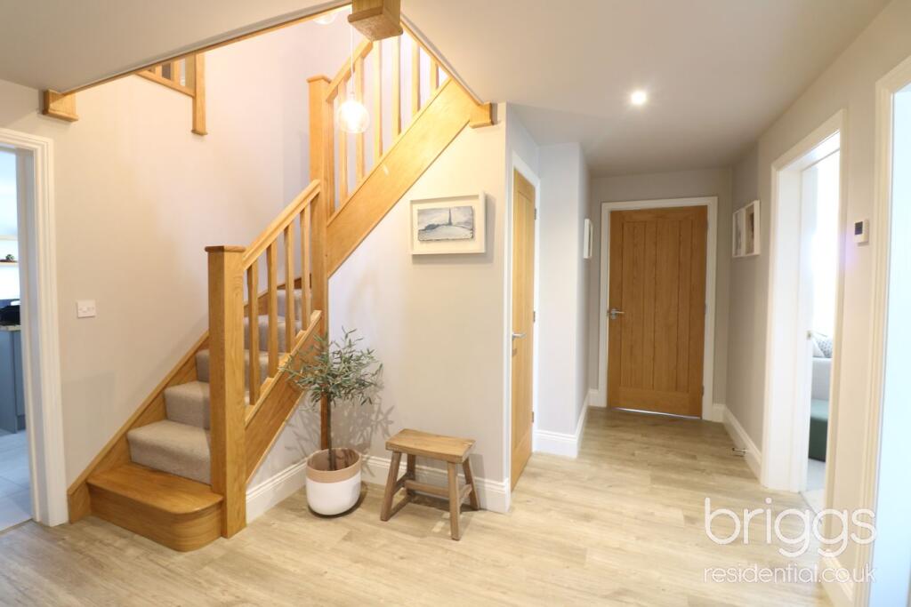 House in Peterborough - View 5