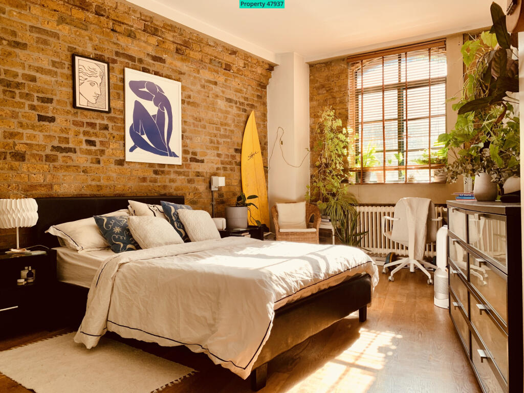 Apartment in London - More