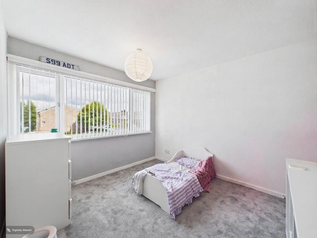 House in Birmingham, West Midlands - More