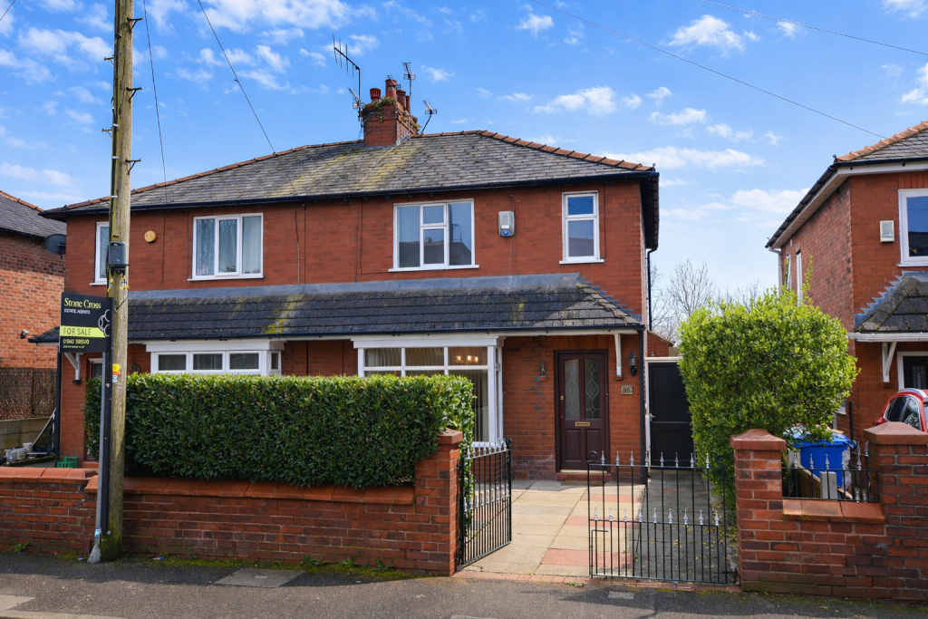 Main image of property: Lodge Road, Atherton, M46 9BL