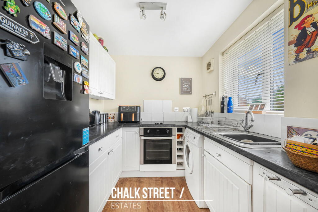 Apartment in London, Hornchurch - More