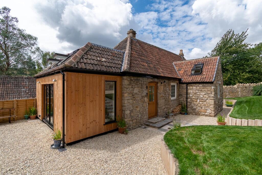 Main image of property: Innox Lane, Upper Swainswick, Bath, BA1