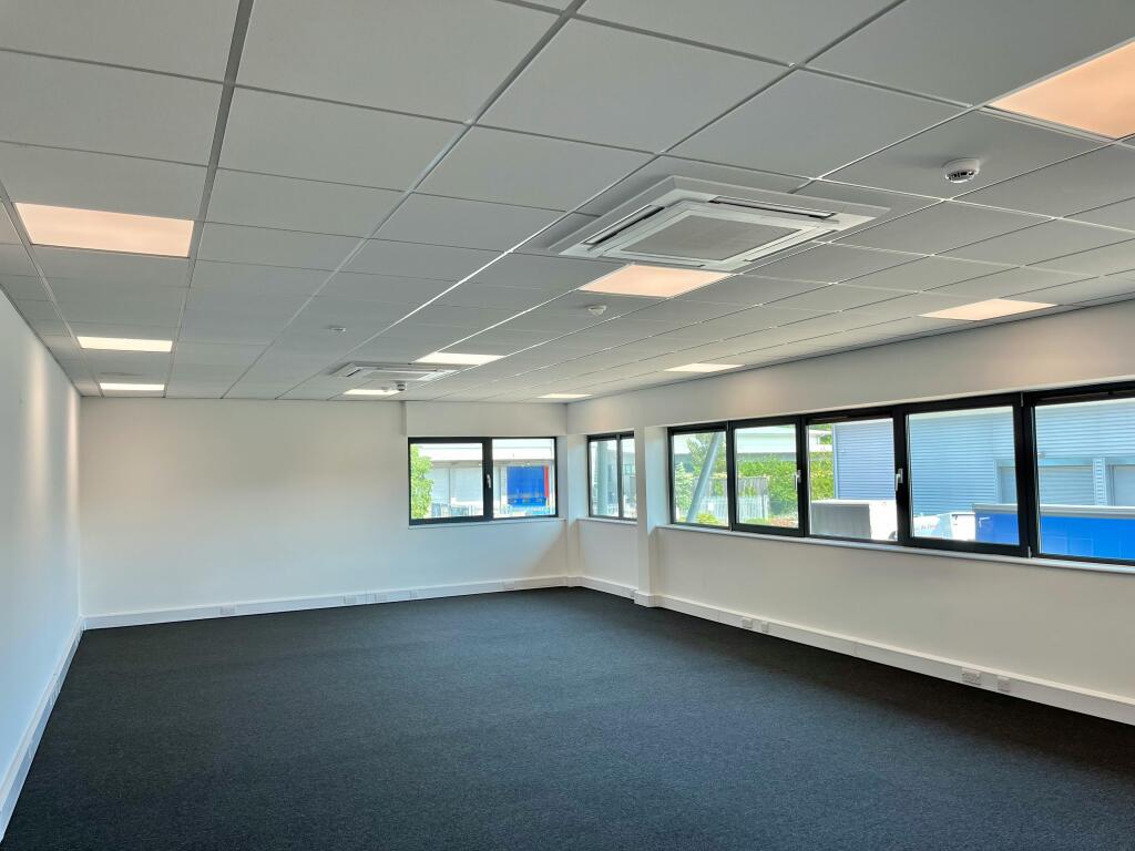 7 Zodiac Office 1.jpg