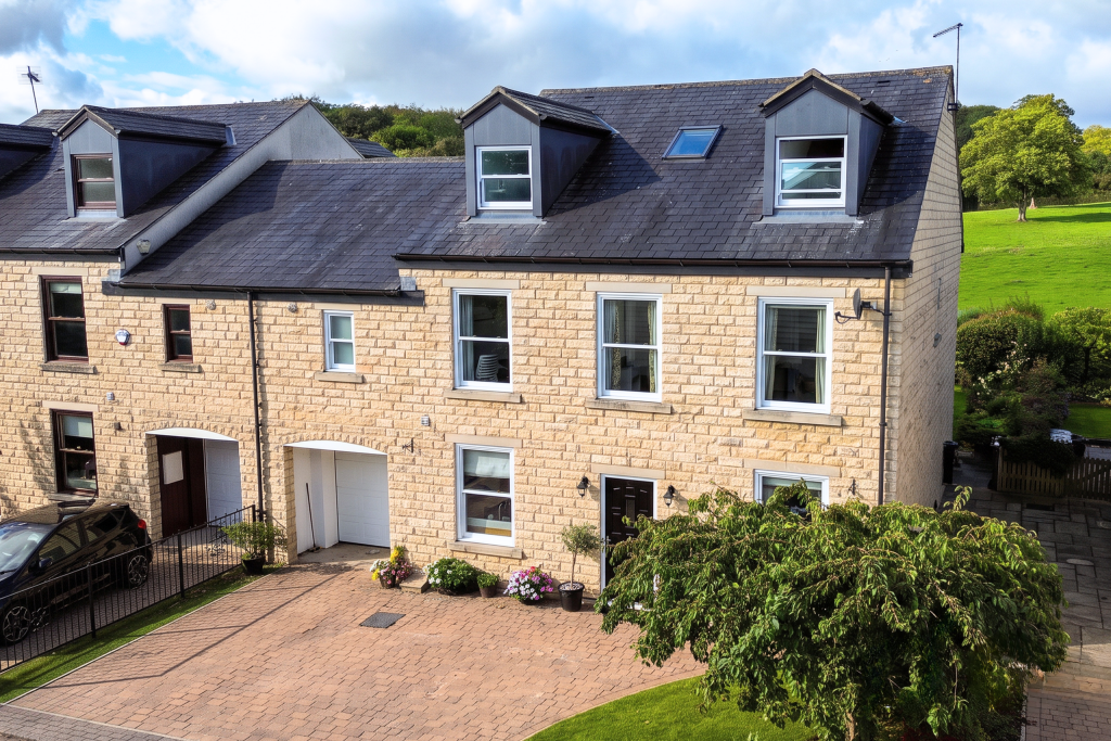 Main image of property: Beckside, Aberford, LS25