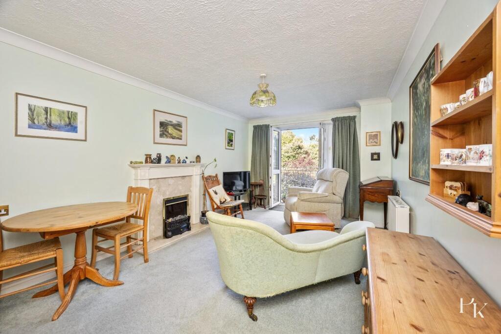 1-bed house on Nizells Avenue, Hove, £220,000