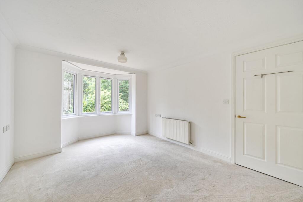 Four Oaks Road, Sutton Coldfield, B74 photo 4