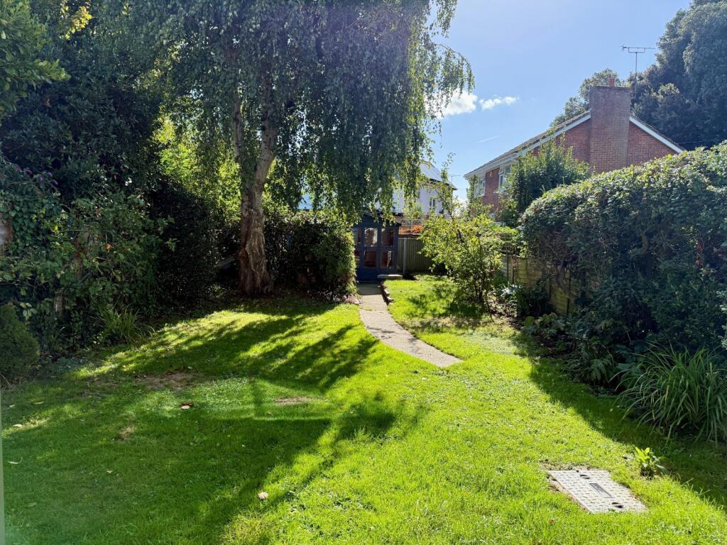 House in Dover, Deal - View 3