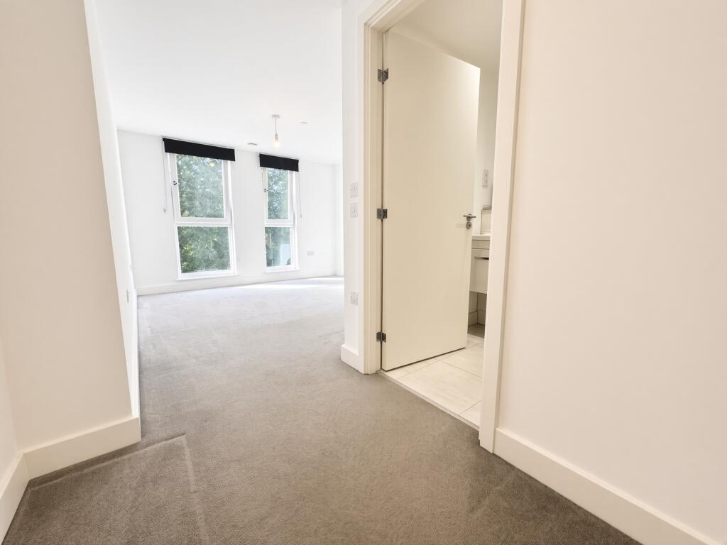Apartment in Bournemouth - View 5