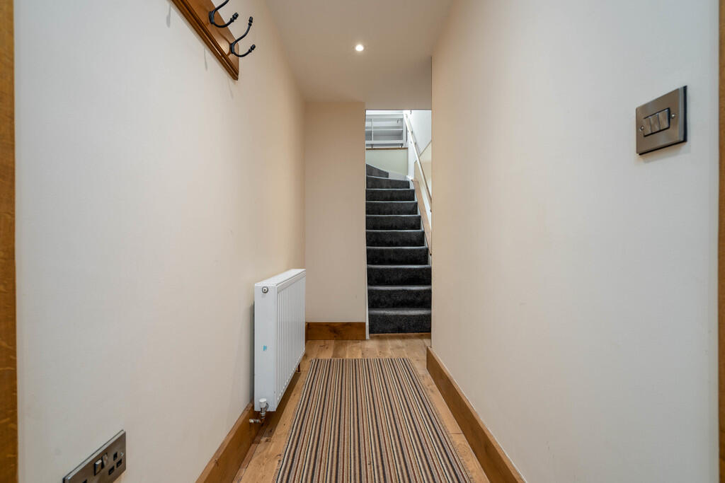 House in Stockport - View 4